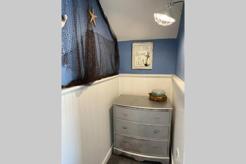 קריקיאז Seagulls Rest Marine Themed Seaview Apartment מראה חיצוני תמונה